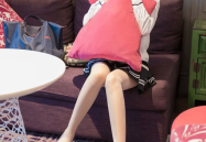 可脱卸衣服并互动的游戏